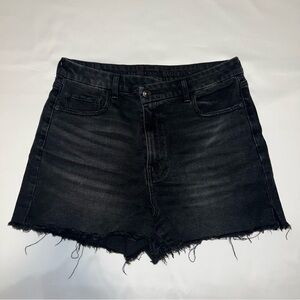 American Eagle Black Curvy Mom Shorts